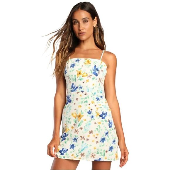 New! Lulus Bow Figure Ivory Floral Bow Back Mini Dress a Sz M - Picture 3 of 6